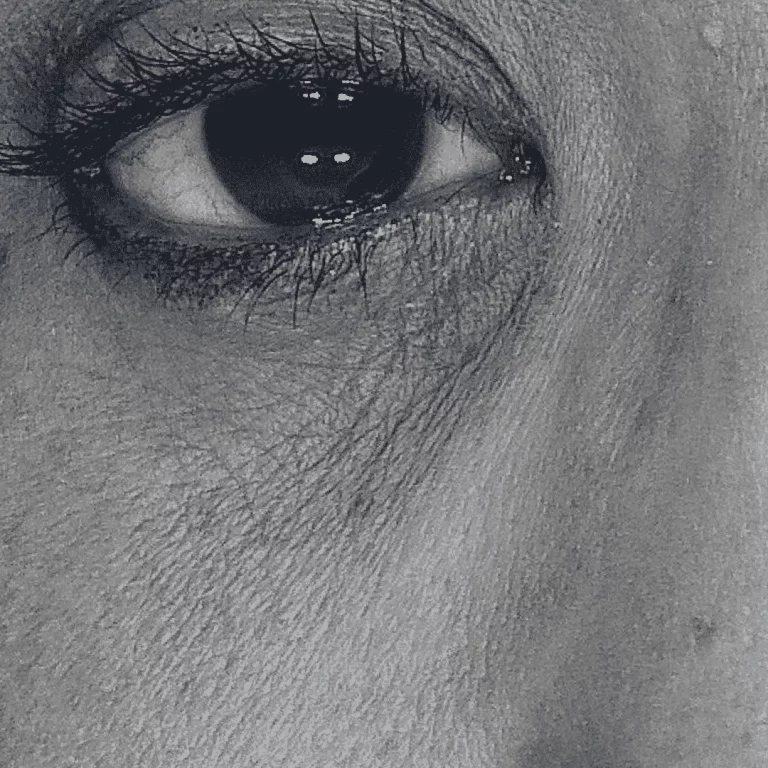 Kamira-Skincare-Products-for-Fine-Lines-768×768 Kamira-Skincare-Products-for-Fine-Lines-768x768